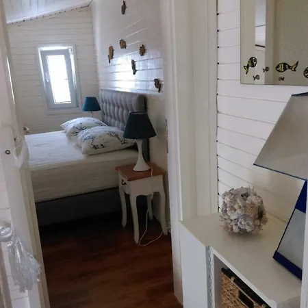 Apartman Tomo Апартаменты *