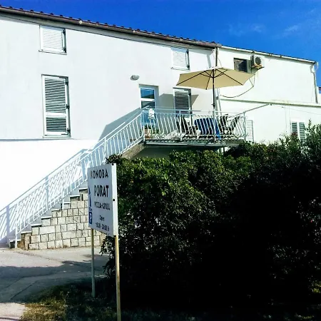 Apartman Tomo *